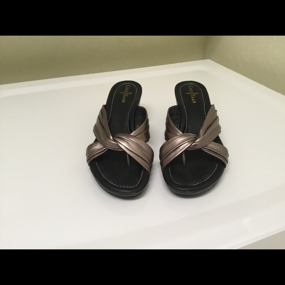 PreOwned Cole Haan Slides